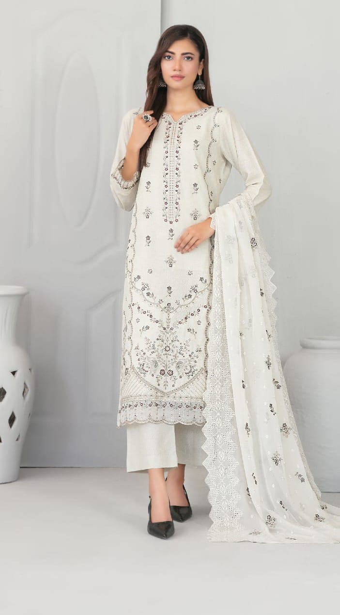 Misbah Volume by Tawakal Fabrics | Neyva Official |   Embroidered Staple Digital Print Collection 3 Piece Suit